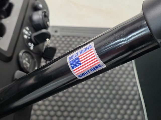 2026 E-Z-GO RXV 4 Valor S+ 48V — photo 15