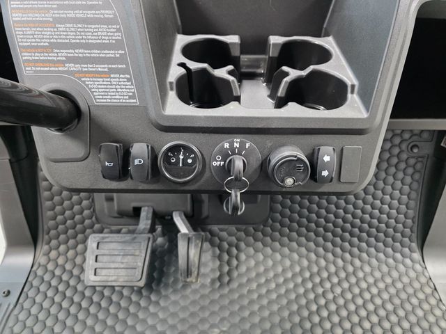 2026 E-Z-GO RXV 4 Valor S+ 48V — photo 19