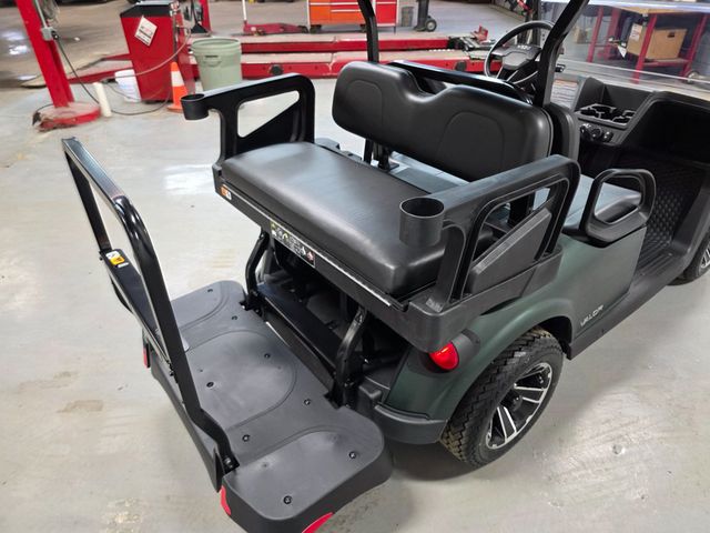 2026 E-Z-GO RXV 4 Valor S+ 48V — photo 28