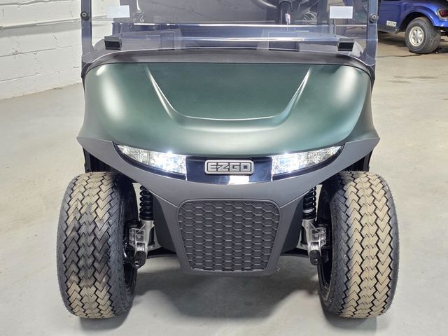 2026 E-Z-GO RXV 4 Valor S+ 48V — photo 4