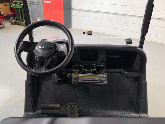 2020 E-Z-GO Freedom RXV Elite — photo 10