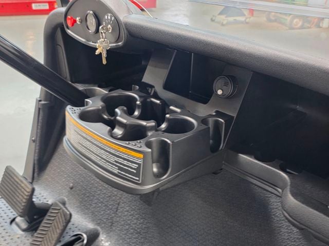 2020 E-Z-GO Freedom RXV Elite — photo 23