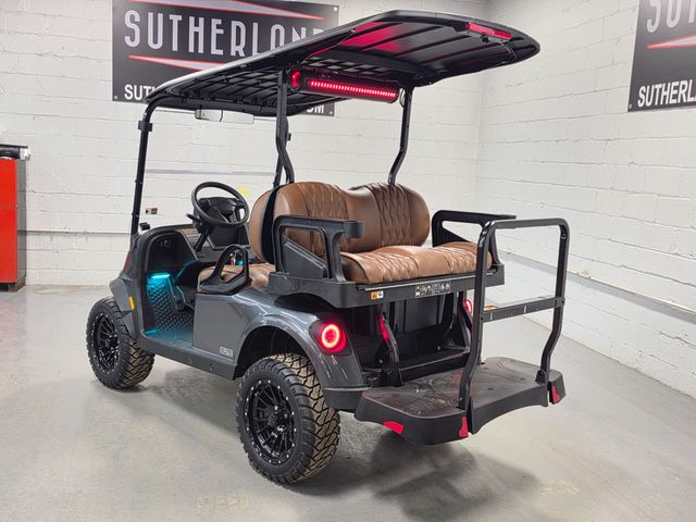2026 E-Z-GO RXV 4 Summit XT Elite Lithium — photo 10