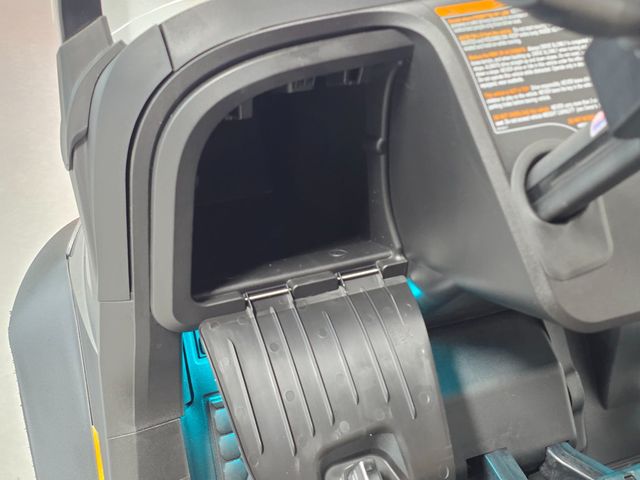 2026 E-Z-GO RXV 4 Summit XT Elite Lithium — photo 25
