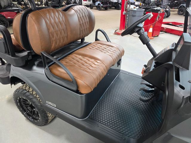 2026 E-Z-GO RXV 4 Summit XT Elite Lithium — photo 27