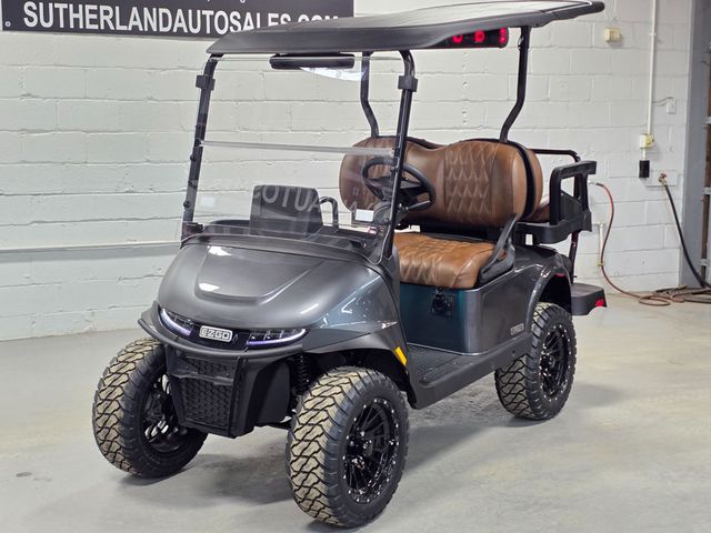 2026 E-Z-GO RXV 4 Summit XT Elite Lithium — photo 4