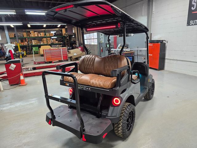 2026 E-Z-GO RXV 4 Summit XT Elite Lithium — photo 8