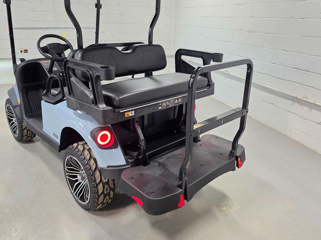 2026 E-Z-GO RXV 4 Summit X Elite Lithium — photo 39