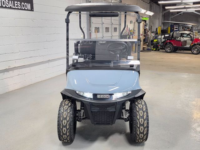 2026 E-Z-GO RXV 4 Summit X Elite Lithium — photo 3