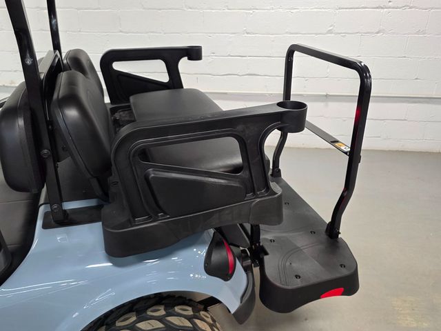 2026 E-Z-GO RXV 4 Summit X Elite Lithium — photo 40