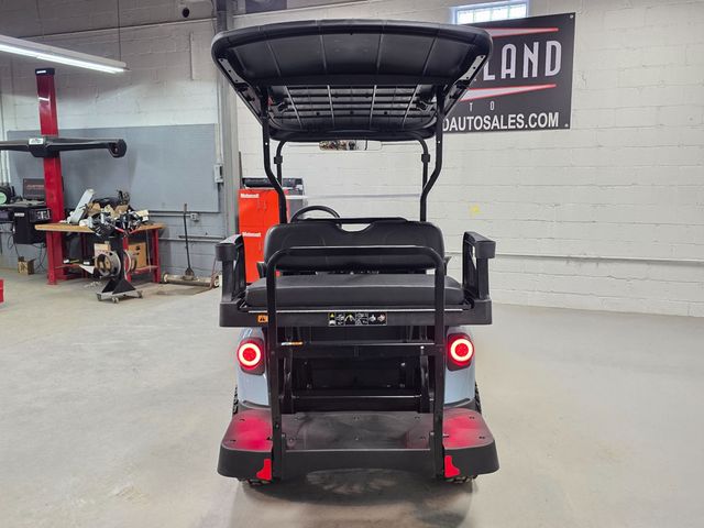 2026 E-Z-GO RXV 4 Summit X Elite Lithium — photo 8
