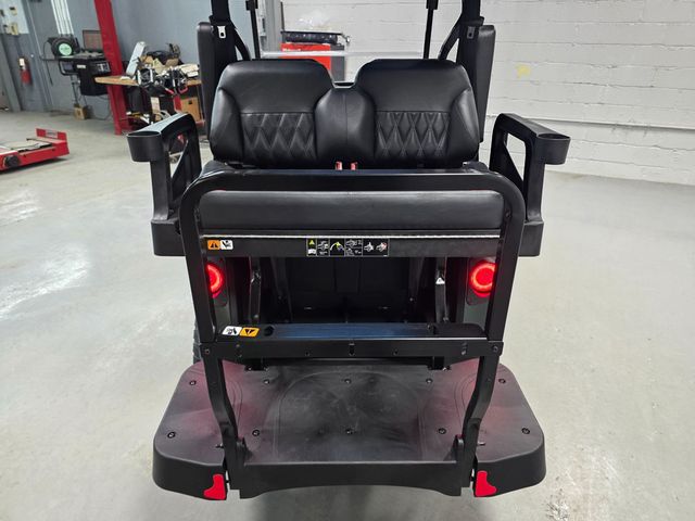 2026 E-Z-GO RXV 4 Summit XTL Elite Lithium — photo 34