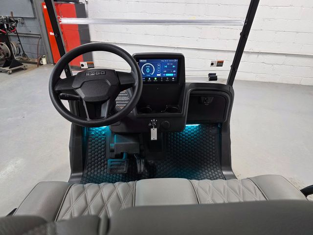 2026 E-Z-GO RXV 4 Summit XT Elite Lithium — photo 11