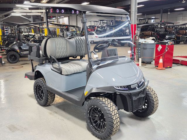 2026 E-Z-GO RXV 4 Summit XT Elite Lithium — photo 5