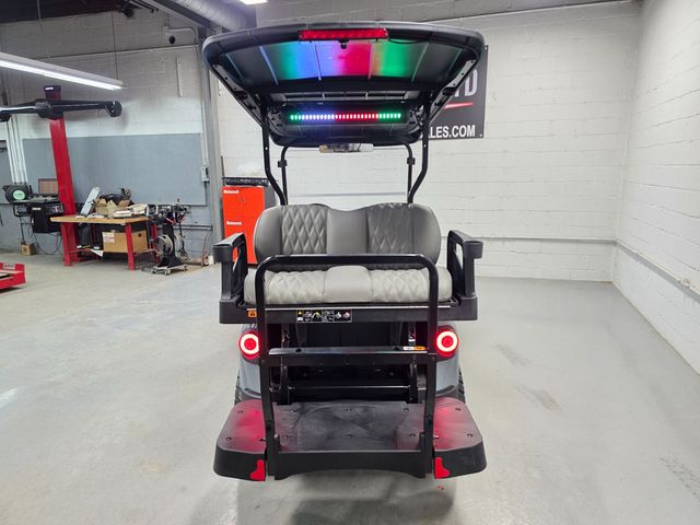 2026 E-Z-GO RXV 4 Summit XT Elite Lithium — photo 8