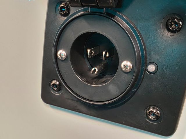 2026 E-Z-GO RXV 4 Summit XT Elite Lithium — photo 17