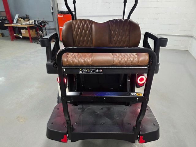 2026 E-Z-GO RXV 4 Summit XT Elite Lithium — photo 34