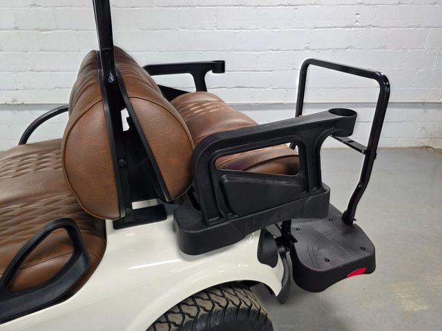 2026 E-Z-GO RXV 4 Summit XT Elite Lithium — photo 36