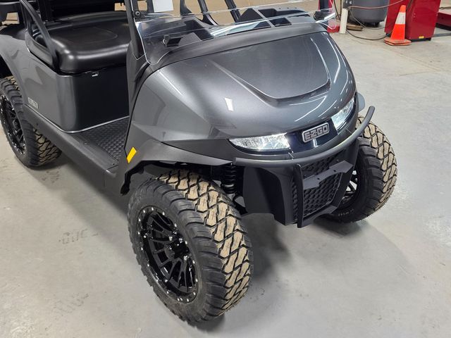 2026 E-Z-GO RXV 4 Summit X Elite Lithium — photo 23