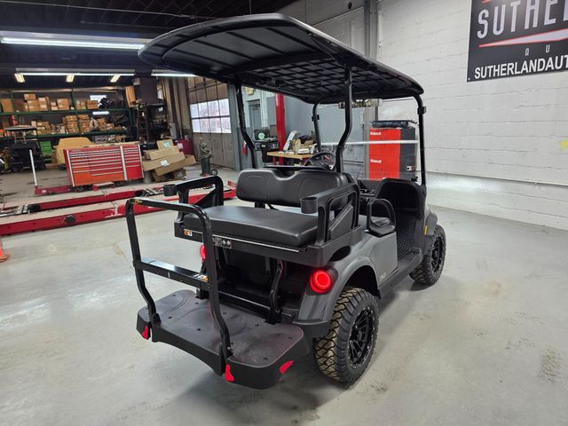 2026 E-Z-GO RXV 4 Summit X Elite Lithium — photo 6