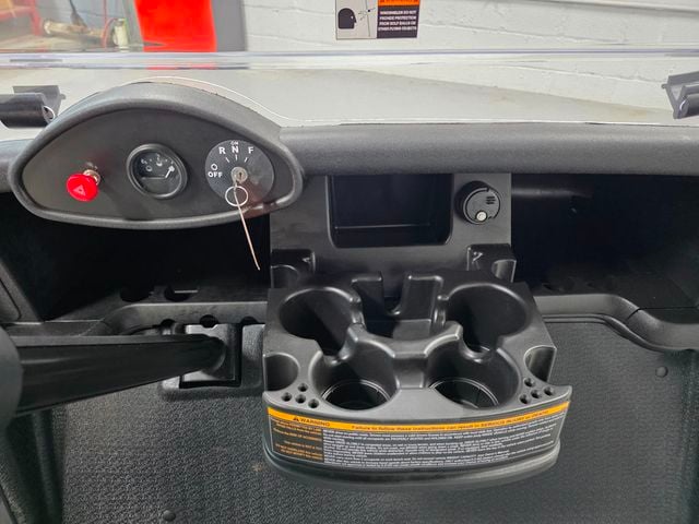2020 E-Z-GO Freedom RXV Elite — photo 15