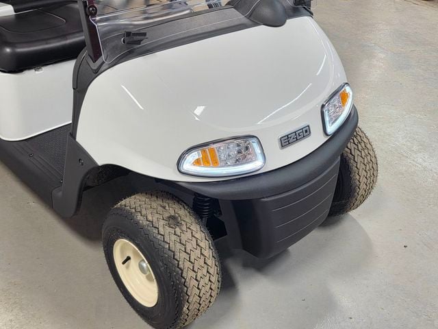 2020 E-Z-GO Freedom RXV Elite — photo 20