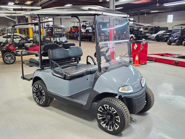 2020 E-Z-GO Freedom RXV Elite — photo 5