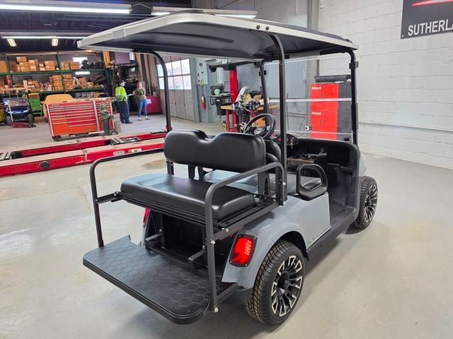 2020 E-Z-GO Freedom RXV Elite — photo 7