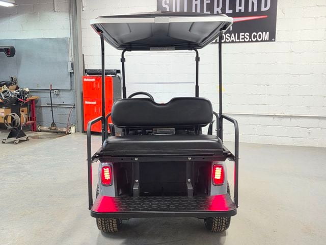 2020 E-Z-GO Freedom RXV Elite — photo 8