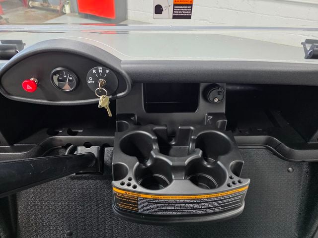 2020 E-Z-GO Freedom RXV Elite — photo 15