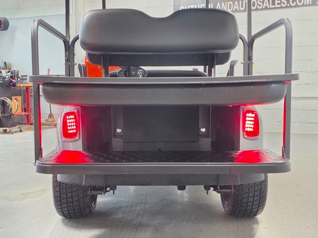 2020 E-Z-GO Freedom RXV Elite — photo 27