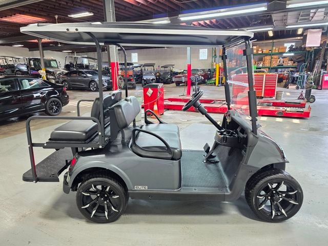 2020 E-Z-GO Freedom RXV Elite — photo 6