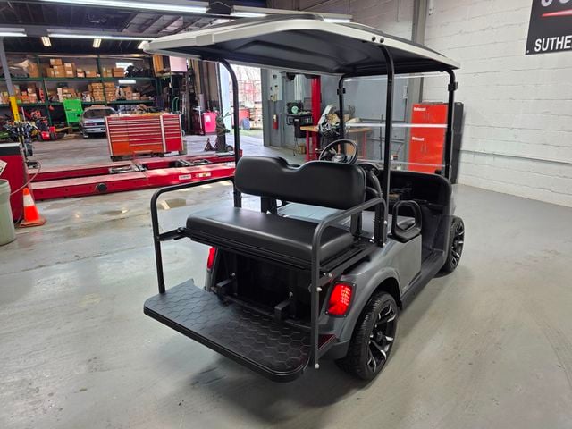 2020 E-Z-GO Freedom RXV Elite — photo 7