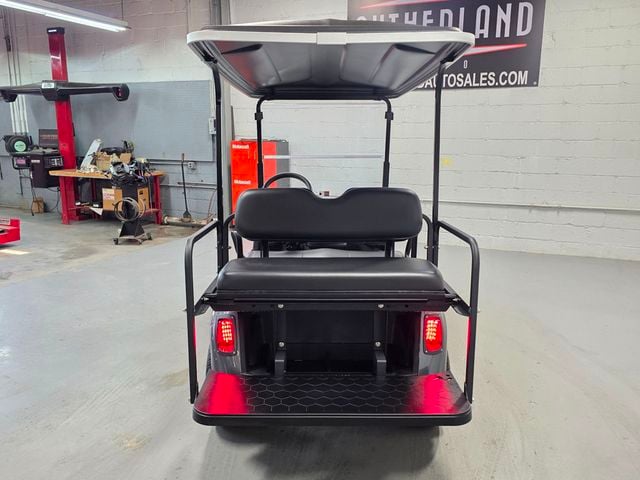2020 E-Z-GO Freedom RXV Elite — photo 8