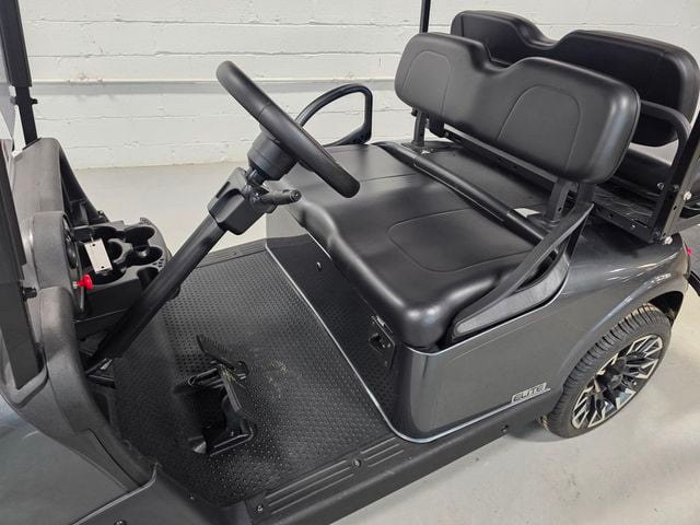 2020 E-Z-GO Freedom RXV Elite — photo 14