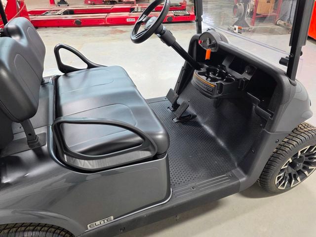 2020 E-Z-GO Freedom RXV Elite — photo 24