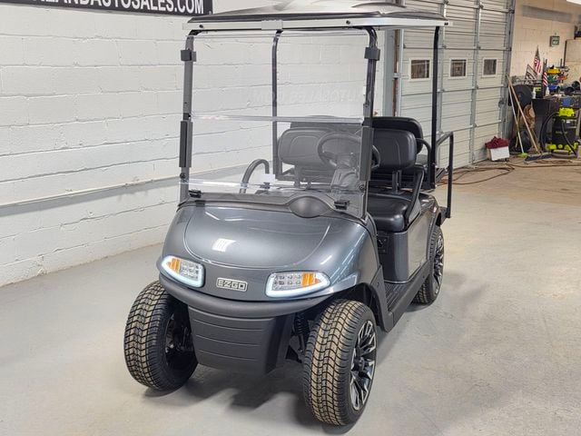 2020 E-Z-GO Freedom RXV Elite — photo 4