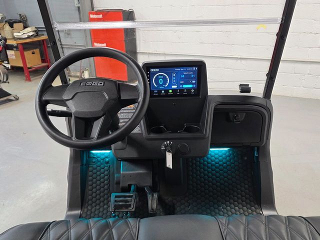 2026 E-Z-GO RXV 4 Summit XT Elite Lithium — photo 10