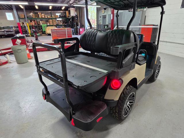 2026 E-Z-GO RXV 4 Summit XT Elite Lithium — photo 33