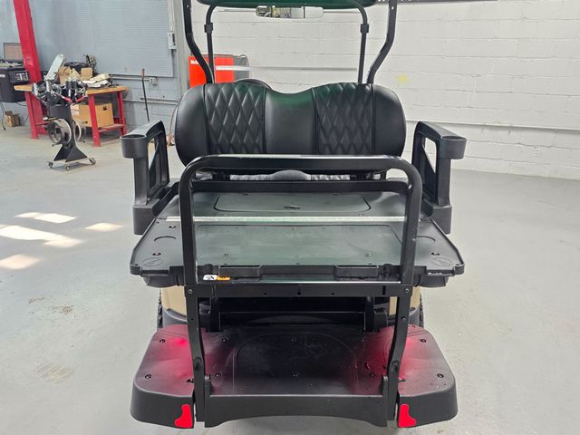 2026 E-Z-GO RXV 4 Summit XT Elite Lithium — photo 34