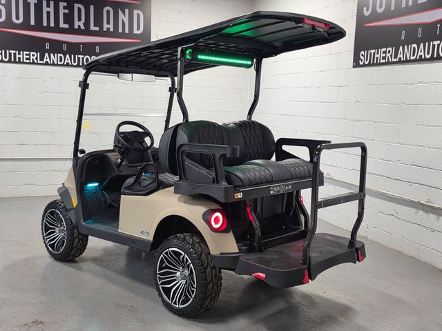 2026 E-Z-GO RXV 4 Summit XT Elite Lithium — photo 8