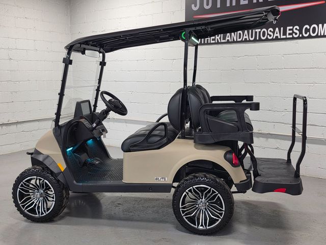 2026 E-Z-GO RXV 4 Summit XT Elite Lithium — photo 9