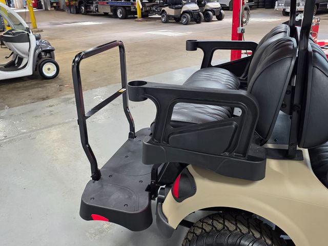 2026 E-Z-GO RXV 4 Summit XT Elite Lithium — photo 29
