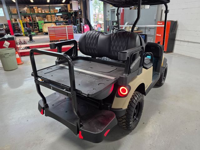 2026 E-Z-GO RXV 4 Summit XT Elite Lithium — photo 33