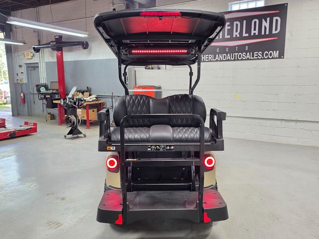2026 E-Z-GO RXV 4 Summit XT Elite Lithium — photo 7