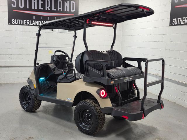 2026 E-Z-GO RXV 4 Summit XT Elite Lithium — photo 8