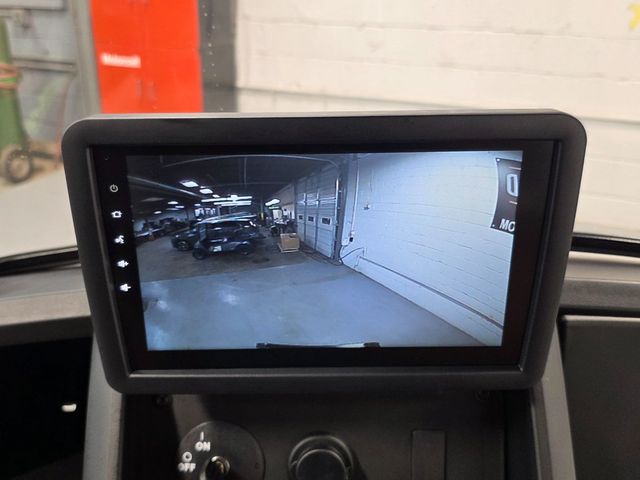 2027 E-Z-GO Express 4 Summit XTL 13.5-hp Gas — photo 16