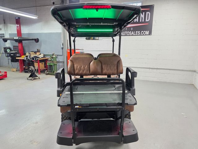 2027 E-Z-GO Express 4 Summit XTL 13.5-hp Gas — photo 27