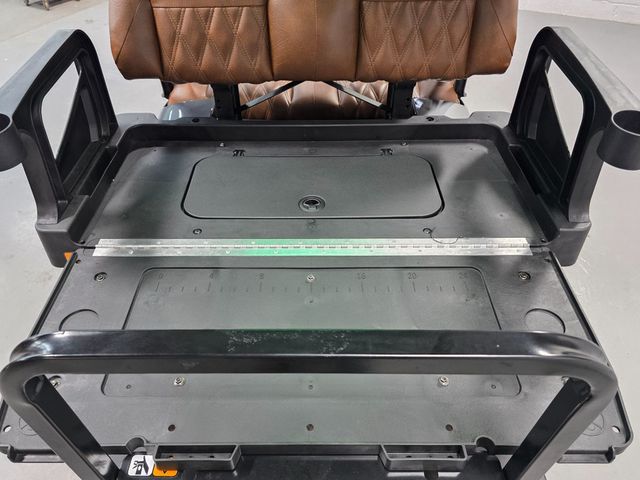 2027 E-Z-GO Express 4 Summit XTL 13.5-hp Gas — photo 30