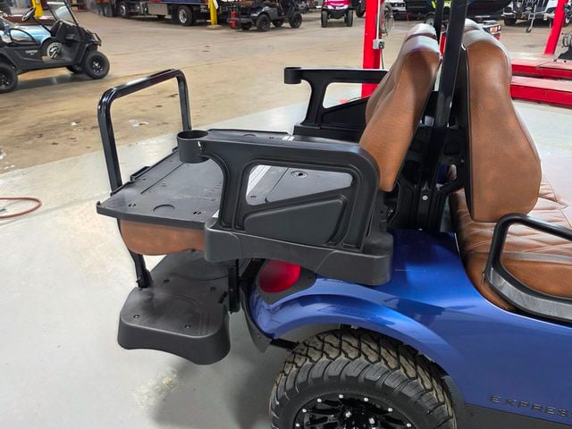 2026 E-Z-GO Express 6 Summit XTL ELiTE Lithium — photo 38